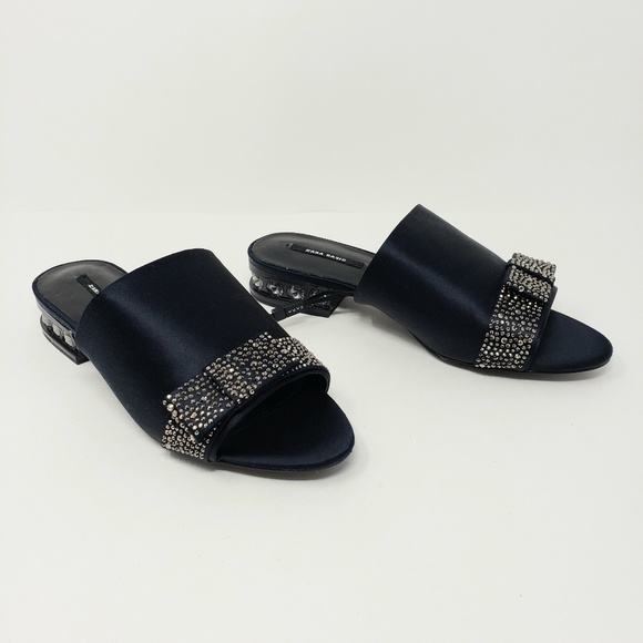 zara basic slippers